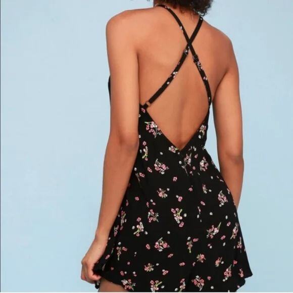 Free People Tango at Night Floral Faux Wrap Skirt Romper w Pockets - Picture 6 of 13